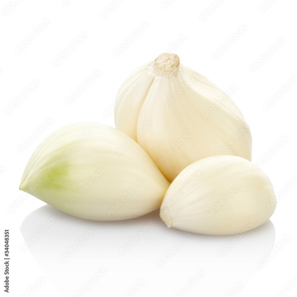 Garlic cloves with clipping path Garlic cloves with clipping path