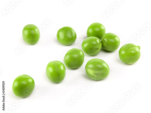 fresh peas isolated on white background Fototapet