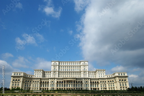 palazzo del popolo, edificio comunista a Bucarest