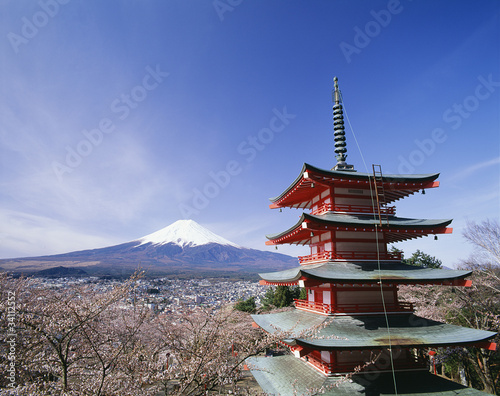 五重塔と富士山