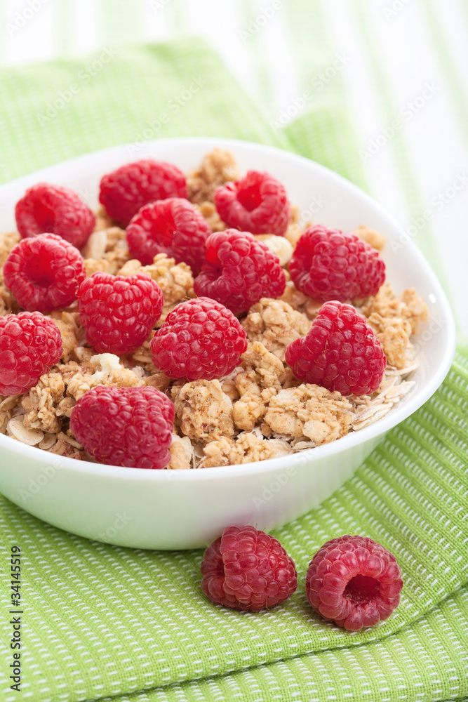 cereal with fresh raspberry cereal with fresh raspberry