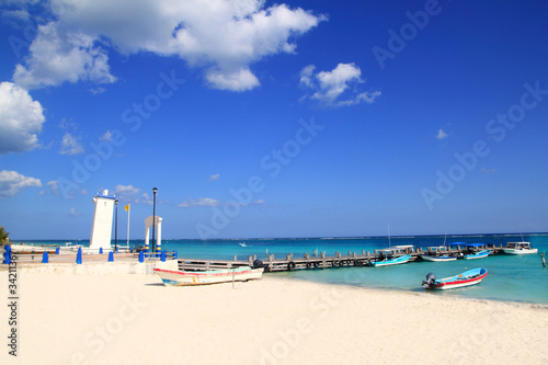 lighthouse Puerto Morelos hurricane inclined photo