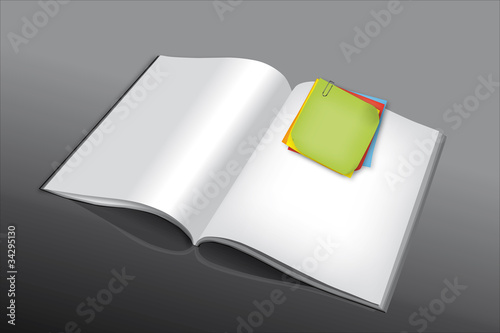 libro con post-it