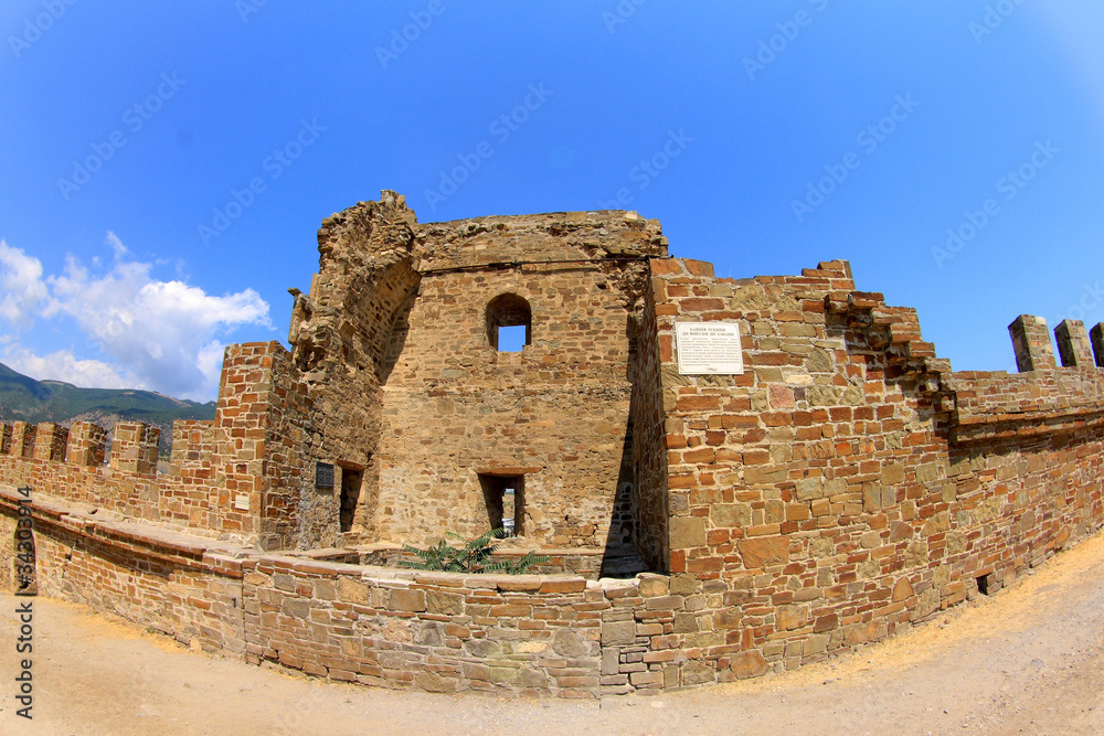 ruins to fortress in Sudak