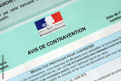 Konstfotografi contravention,amende,code,route,vitesse,gendarmerie