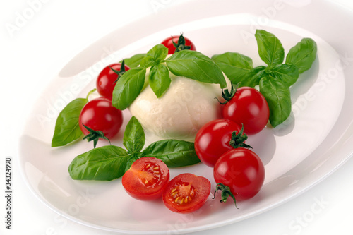 mozzarella tomatoes basil