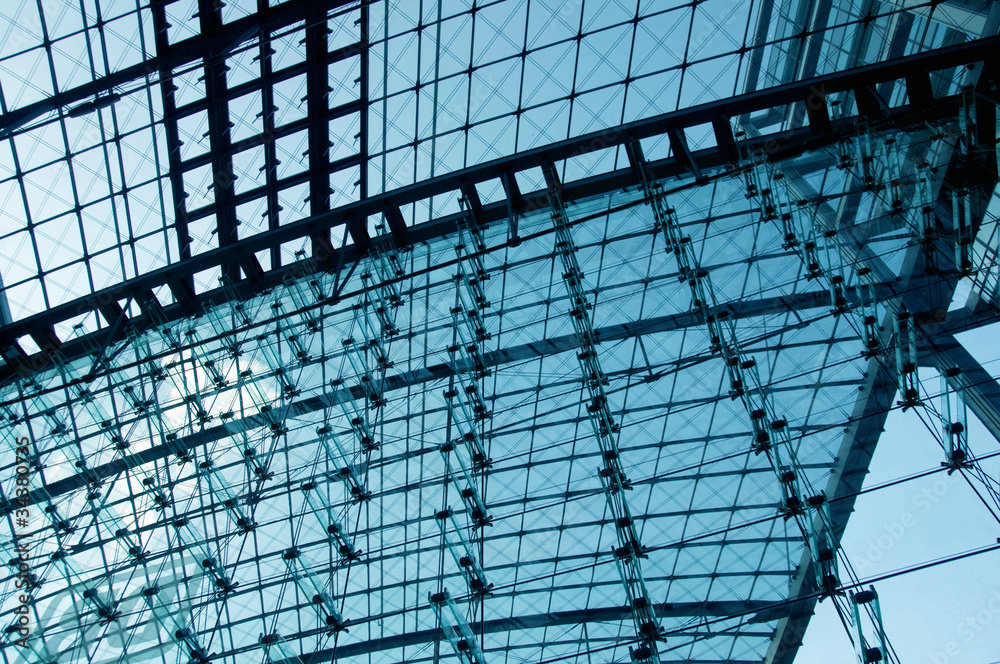 Obraz premium Ethmoid roof of glass and metal.