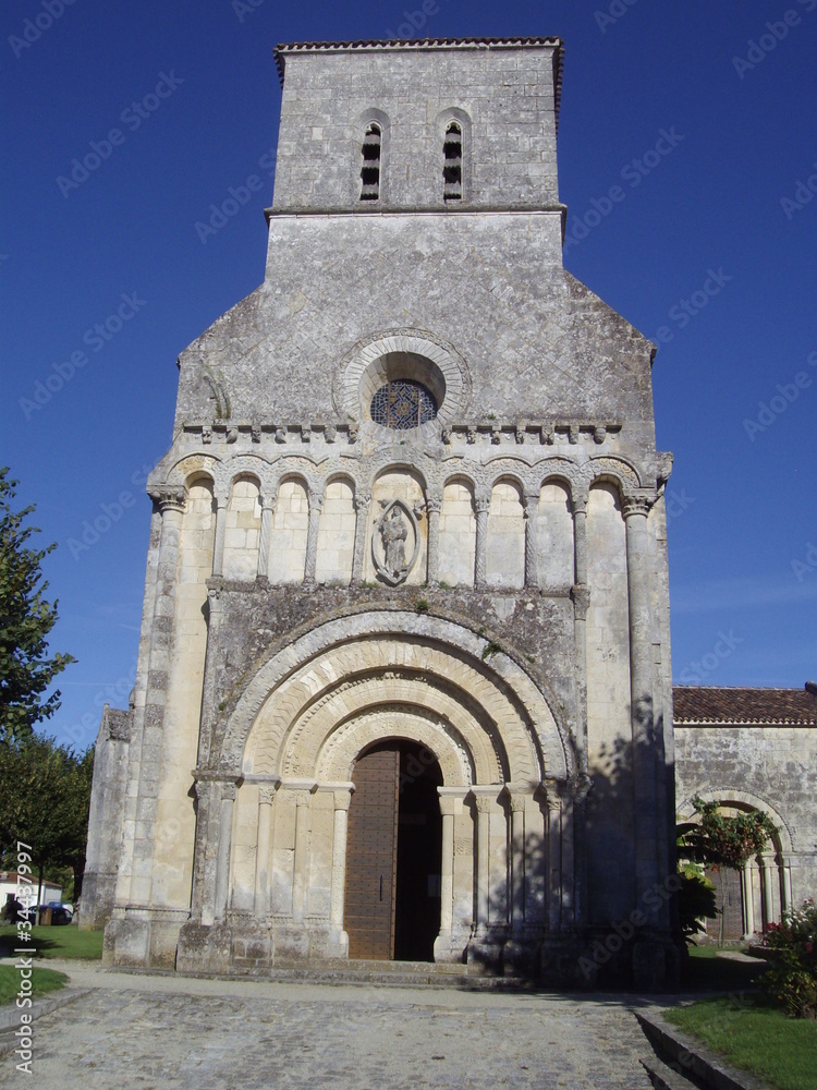 Belle église de Rioux