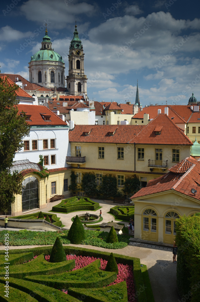 Fototapeta premium Au jardin Vrtba à Prague