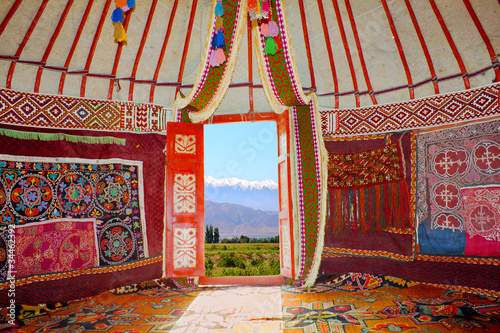Kazakh nomads dwelling Fototapet