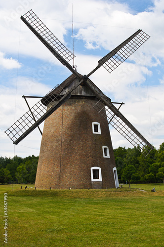 Large windmill of Opusztaszer
