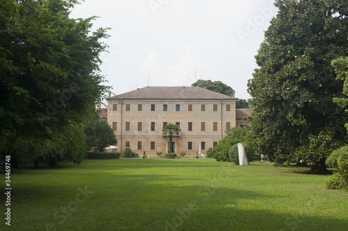 Colli Euganei (Padova, Veneto, Italy), Ancient villa