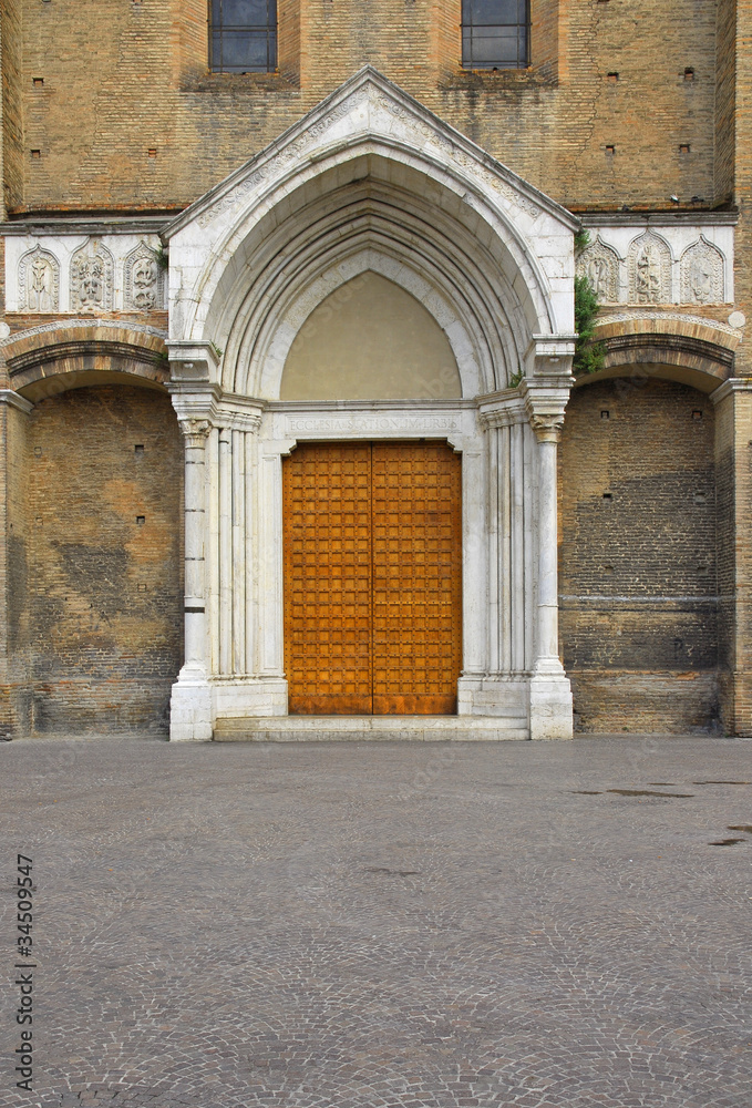 Italy, Bologna Saint Francesco church door. Italy, Bologna Saint Francesco church door.