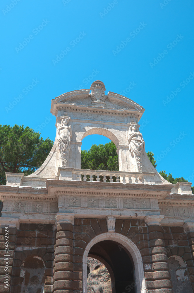 Obraz premium monument Romain