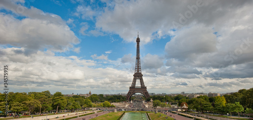 Eiffel Tower, Paris, France © javarman