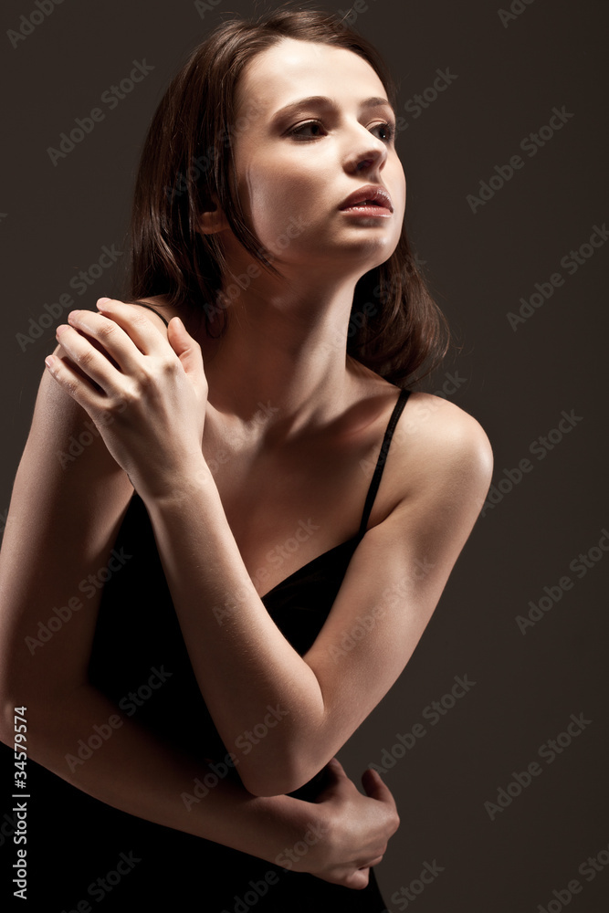 Naklejka premium beautuful woman studio portrait