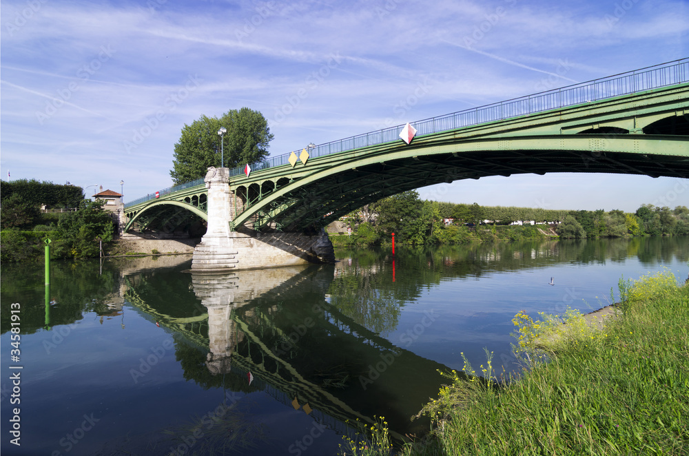 Fototapeta premium Marne, pont de Maison-Alfort