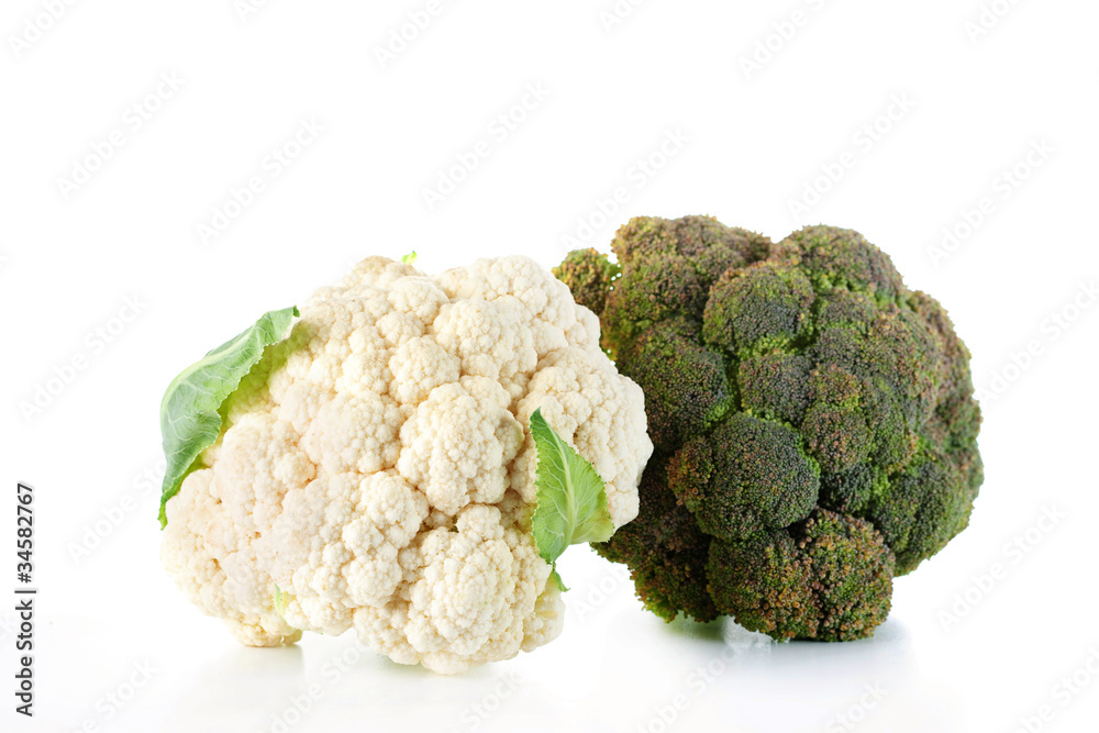 Obraz premium Broccoli and cauliflower