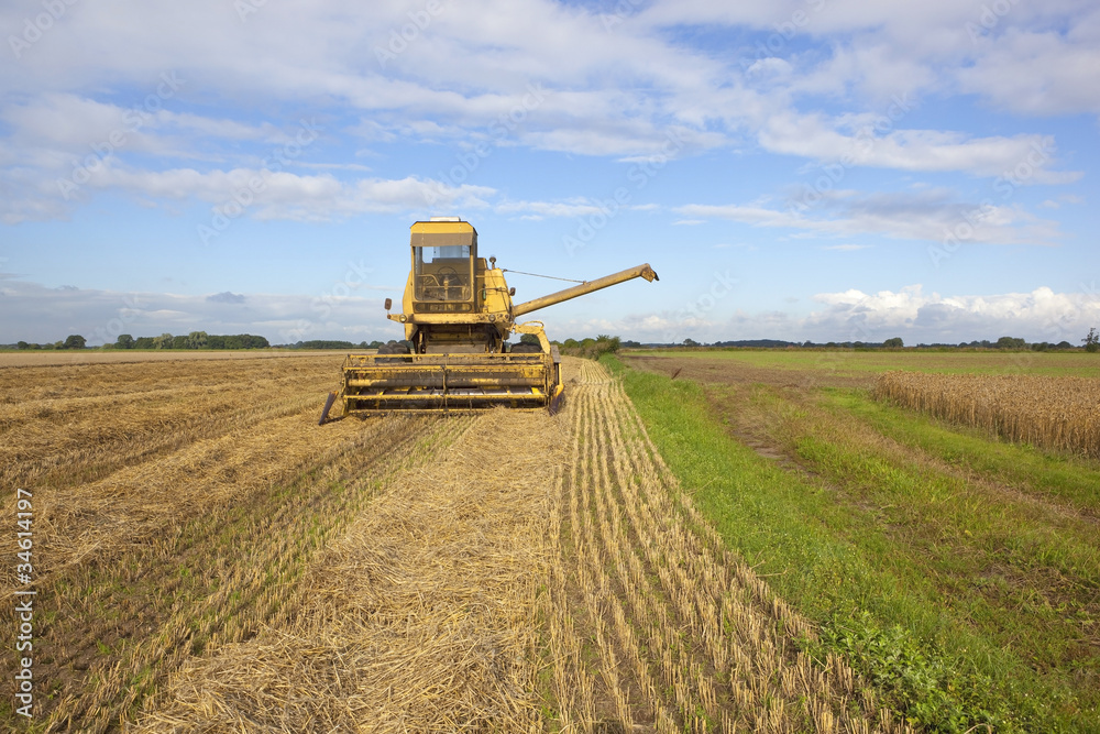 Fototapeta premium old yellow harvester