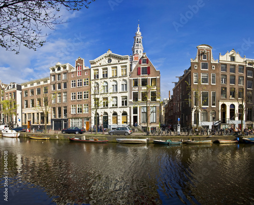 Amsterdam Life. Residential homes on the canal.