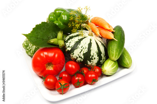 fresh vegetables on a plate