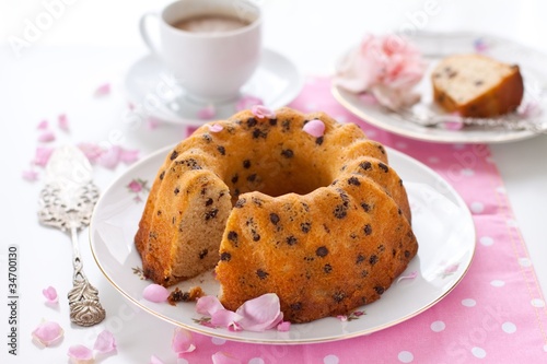 Bundt cake Gugelhupf photo