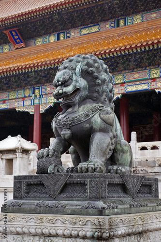 Forbidden city lion