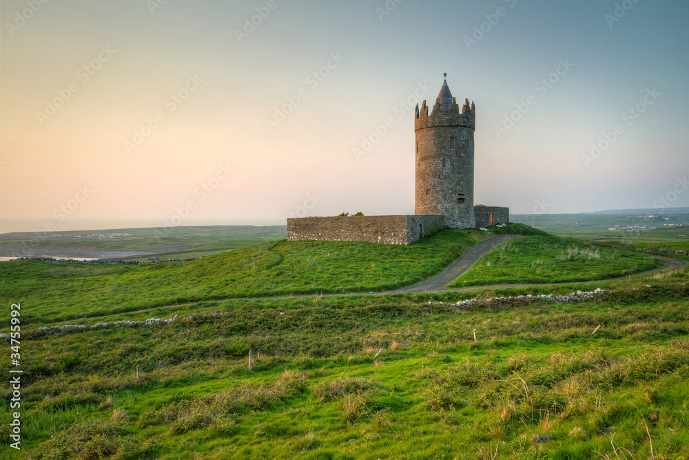 Doonagore castle at sunset - Ireland