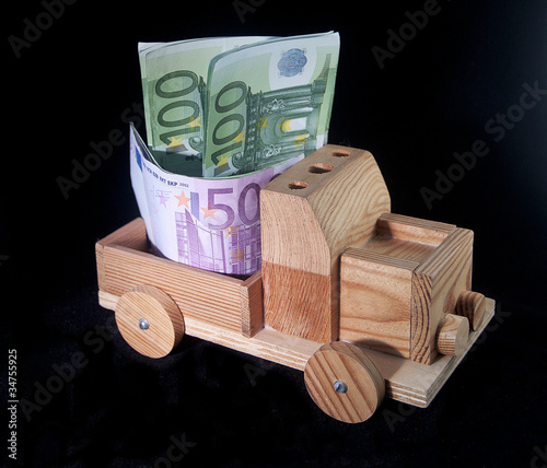 Ein Wagen voller Geld