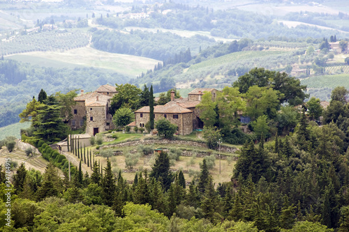 typical tuscan house