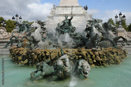 Monument aux Girondins à Bordeaux photo