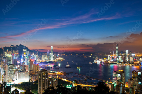 sunset in Hong Kong © choikh