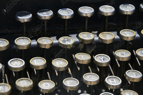 typewriter 30 years old