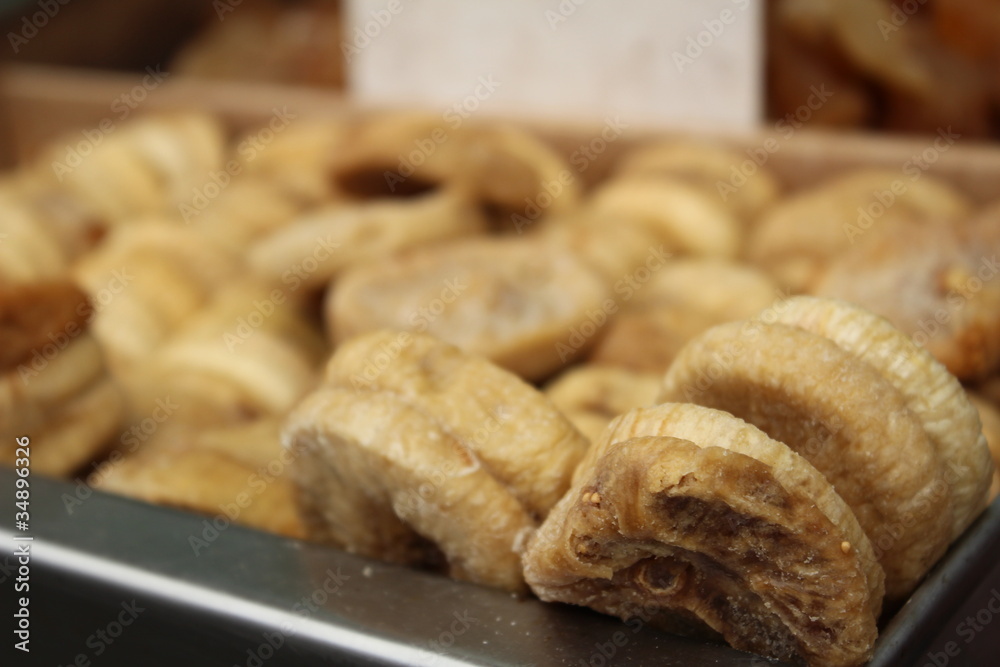 Dried figs on display at the market