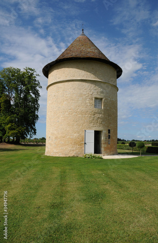 colombier du château d’ Agassac photo