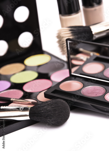 Make up equipment