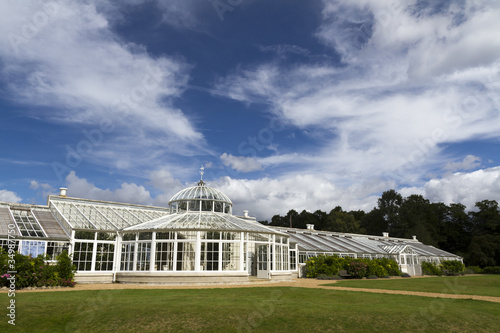 Obraz na płótnie Chiswick Park Greenhouse w salonie