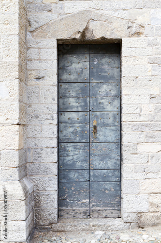 Historische Kirchent  r in Italien