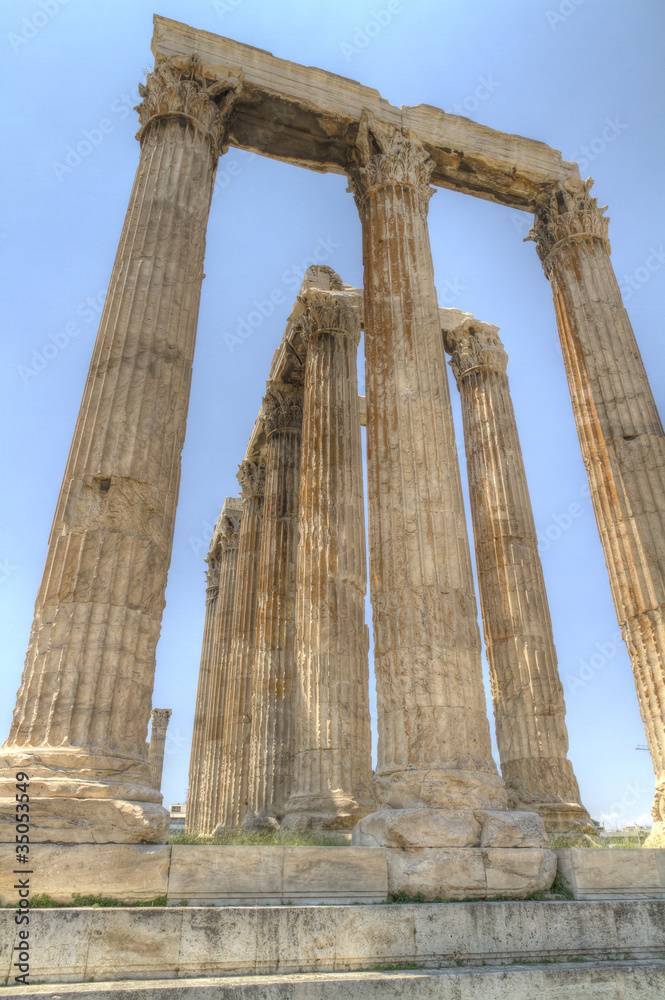 ent Temple of Olympian Zeus, Athens, Greece