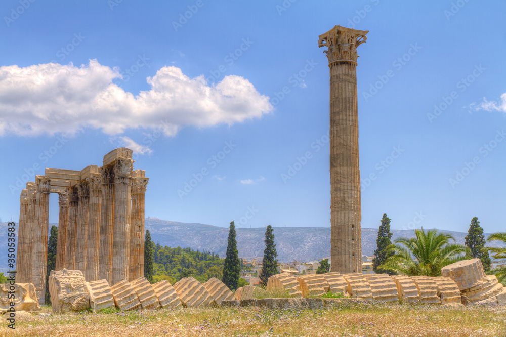 ancient Temple of Olympian Zeus, Athens, Greece