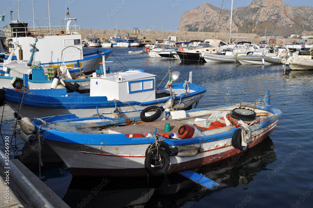 Obraz premium Porto Isola delle Femmine 3