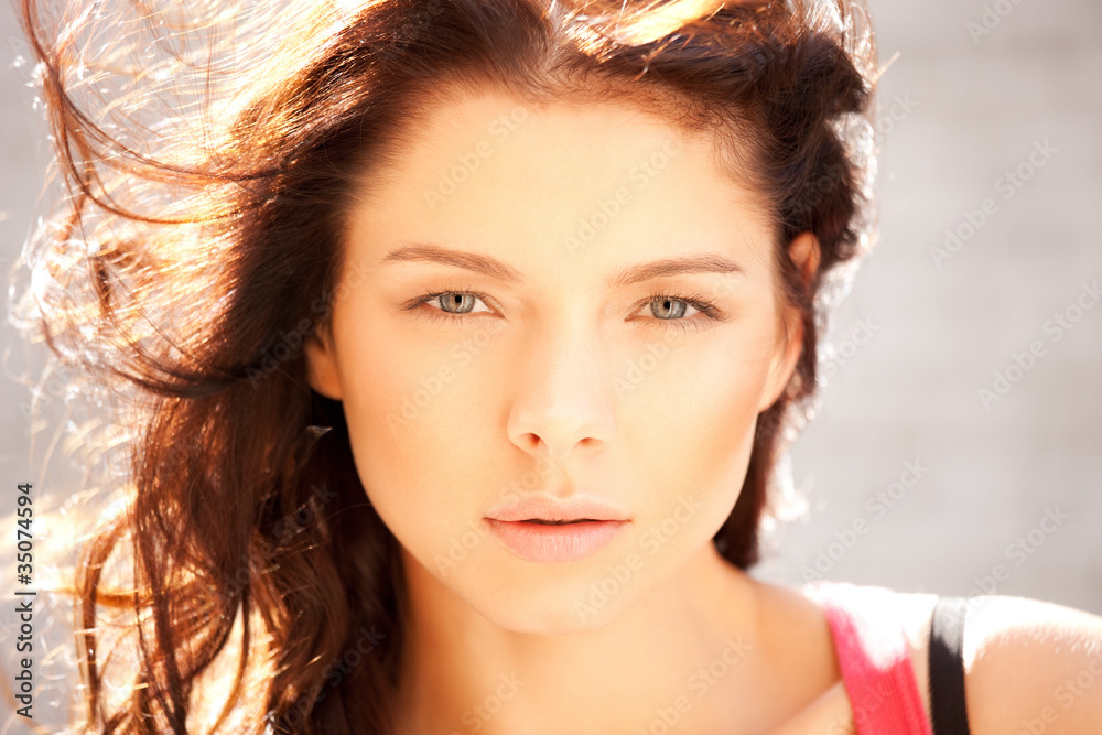 Naklejka premium beautiful woman