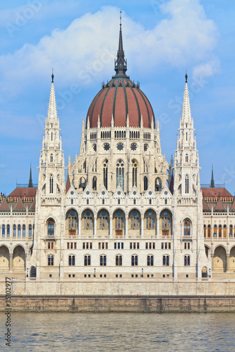 Hungarian Parliament Budapest, Hungary © Zechal