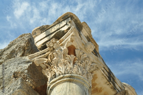 EPHESUS, RUINAS GRIEGAS, TURQUIA, GRECIA photo