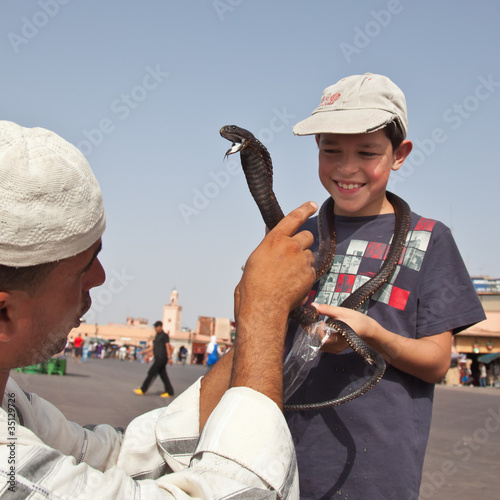 Charmeur de serpent à Marrakech  2 © ChantalS