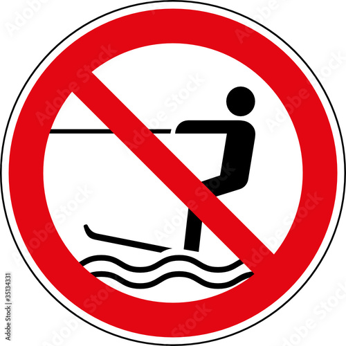Verbotsschild Wasserski fahren verboten Zeichen Symbol