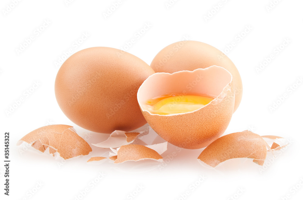 eggs isolated on white eggs isolated on white