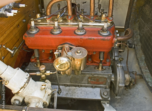 vintage car engine2
