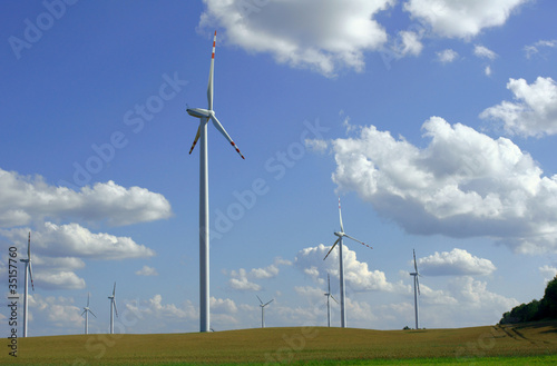farma elektrowni wiatrowych