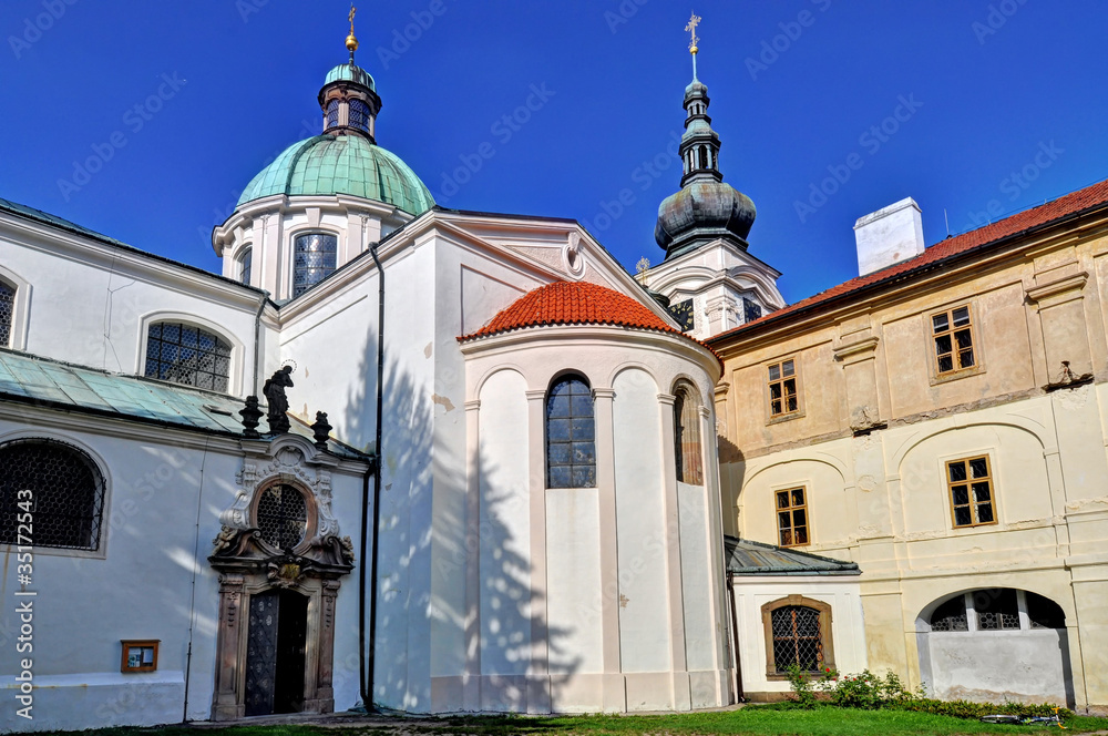 Obraz premium Monastery